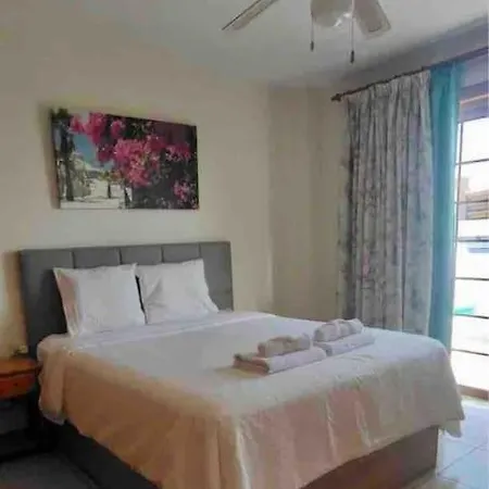 Appartement Serviced With Sea View & Location, Costa Adeje, Americas, Tenerife