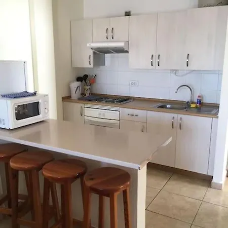 Serviced With Sea View & Location, Costa Adeje, Americas, Tenerife Appartement Playa Feñabe